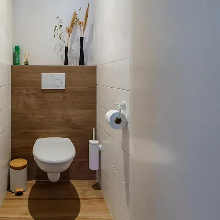 펜션 Achter De Vijf Linden Knegsel