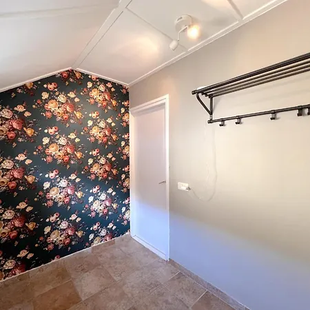 펜션 Achter De Vijf Linden