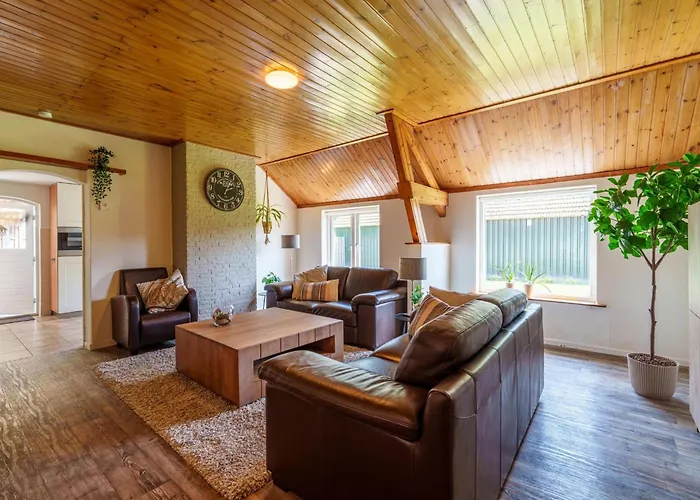 Achter De Vijf Linden * Knegsel