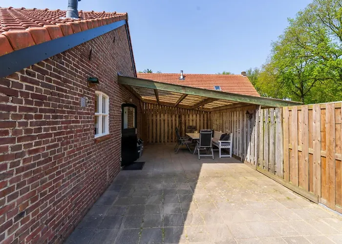 Ferienhaus Achter De Vijf Linden