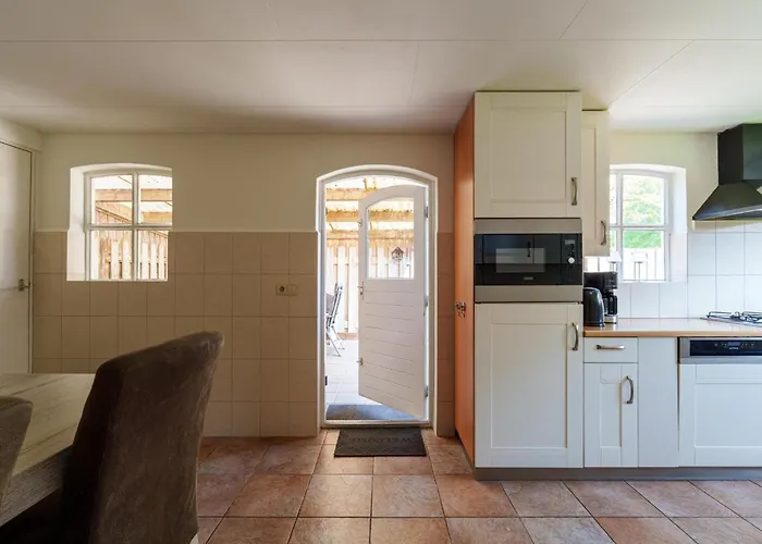 Ferienhaus Achter De Vijf Linden *