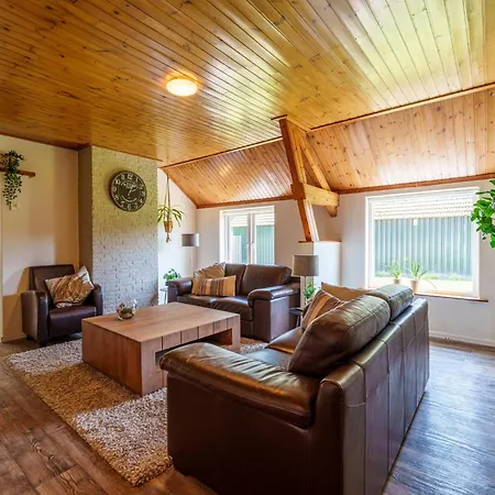 Achter De Vijf Linden * Knegsel