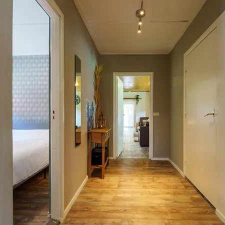 Achter De Vijf Linden Knegsel