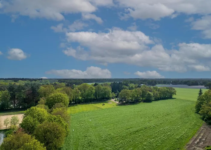 Сasa de vacaciones Achter De Vijf Linden